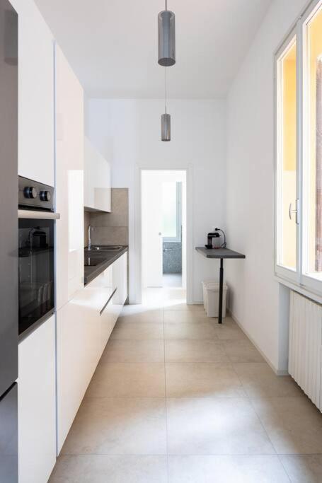Apartment Isaia - 10 Minutes From Piazza Maggiore ボローニャ エクステリア 写真